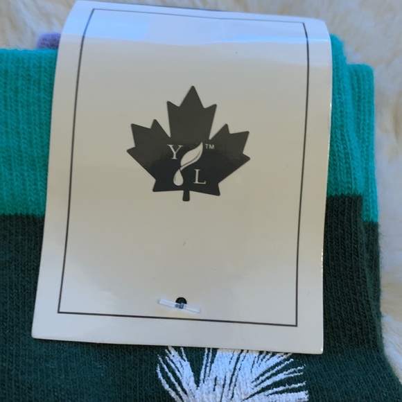 NWT. Young living socks for men - Picture 5 of 6